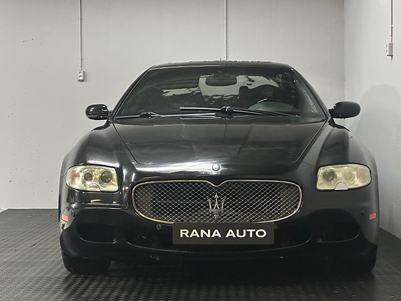 Maserati Quattroporte 3 of 13