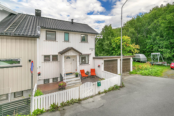 Parkering i og foran garasjen