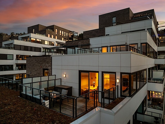 Velkommen til Freserveien 7, presentert av Erlend Opheim v/EIE Eiendomsmegling.