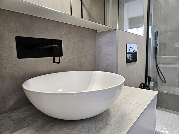 Bad tilhørende hovedsoverom