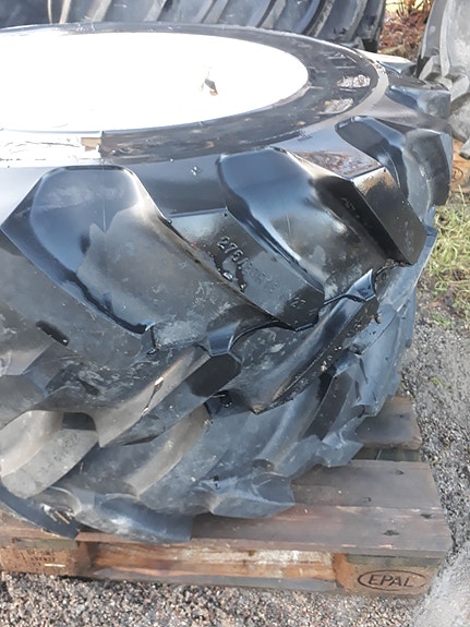 Michelin 275/80-18, kr 2 000,-