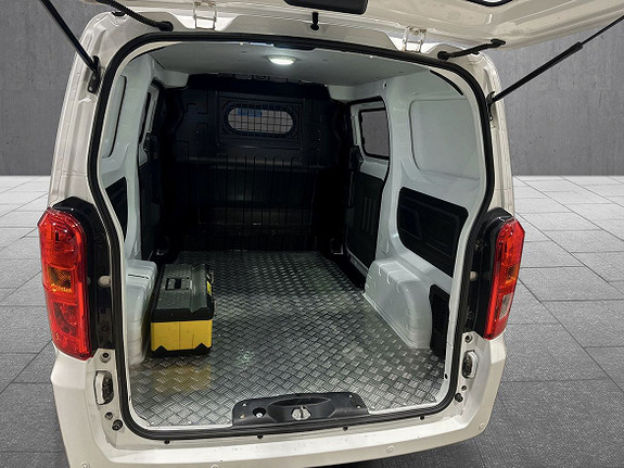 BYD T3