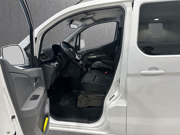 BYD T3
