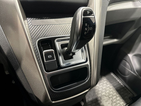 BYD T3