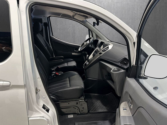 BYD T3