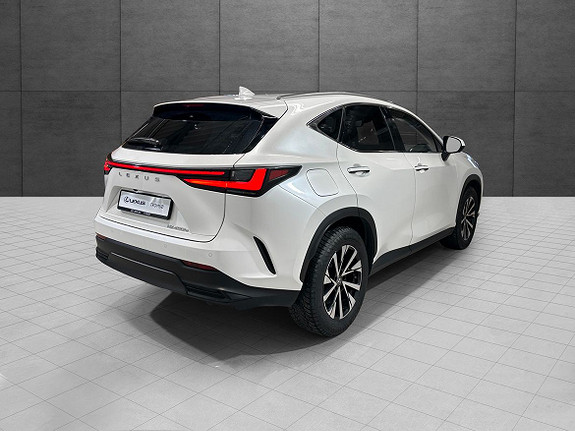 Lexus NX 450h
