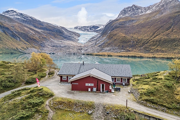 Velkommen til Svartisen. Nydelig utsikt.