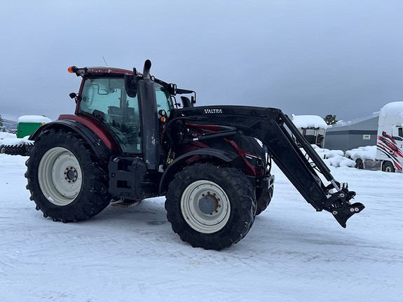 Valtra T234DST 2017, kr 1 105 000,-