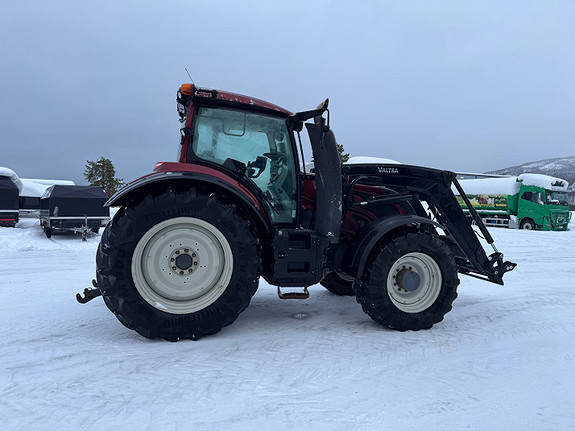 Valtra T234DST 2017, kr 1 105 000,-
