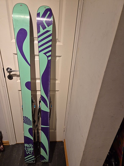 綺麗品K2 TWINTIPSKI Missconduct Ladies149cm 綺麗品K2 TWINTIPSKI Missconduct Ladies149cm K2 Skis Missconduct