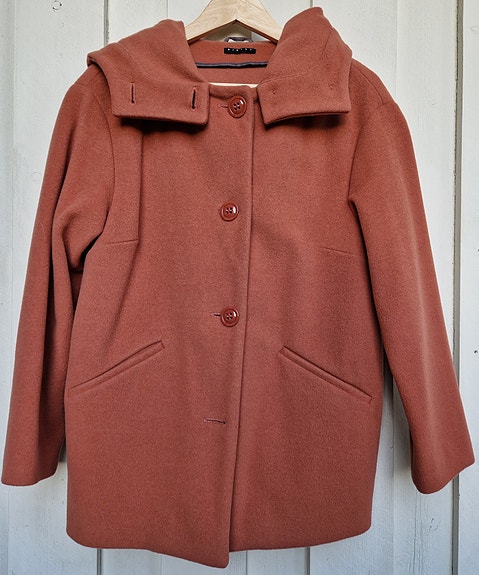 Product image 1 of 8