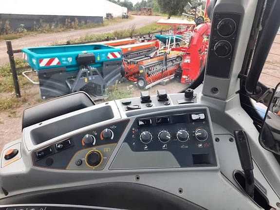 Valtra T214D 2017, kr 785 000,-