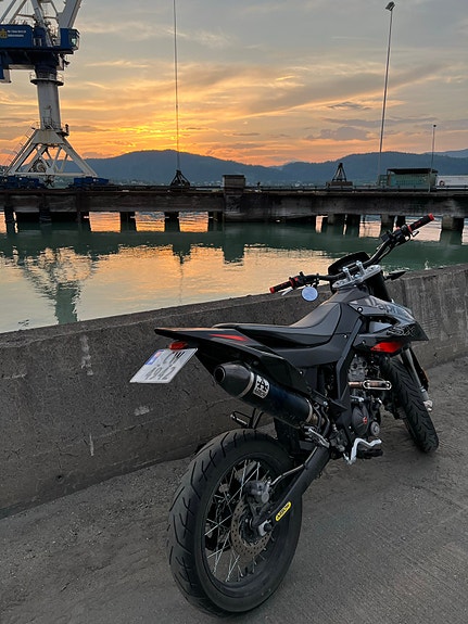 Aprilia Sx 2 of 5