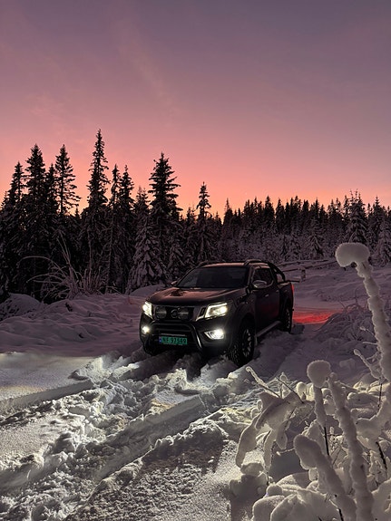 Nissan Navara 2 of 23