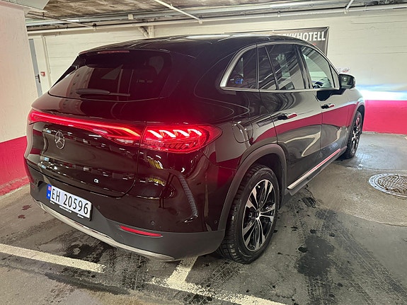 Mercedes-Benz EQE SUV 7 of 25