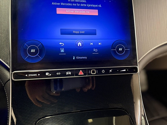 Mercedes-Benz EQE SUV 16 of 25