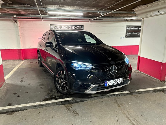 Mercedes-Benz EQE SUV 4 of 25