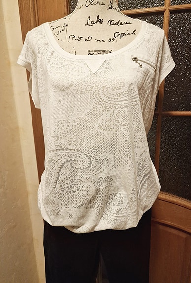 Product image 1 of 10
