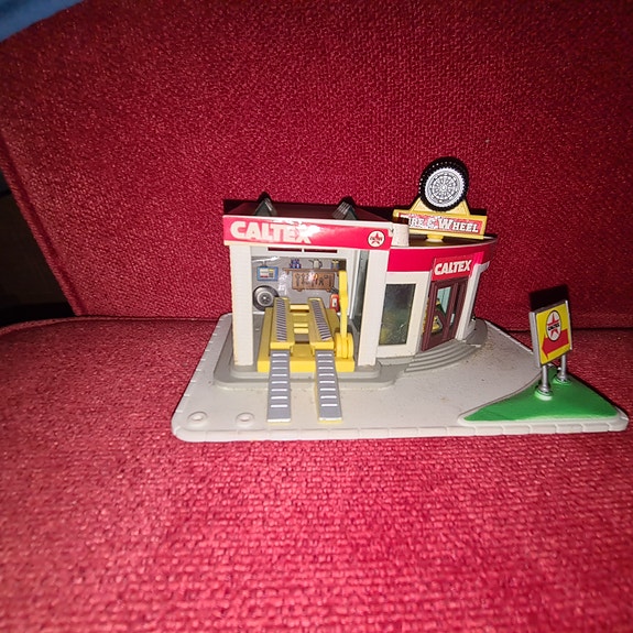 Product image 2 of 10