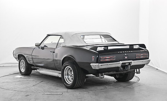 Pontiac Firebird 3 of 22