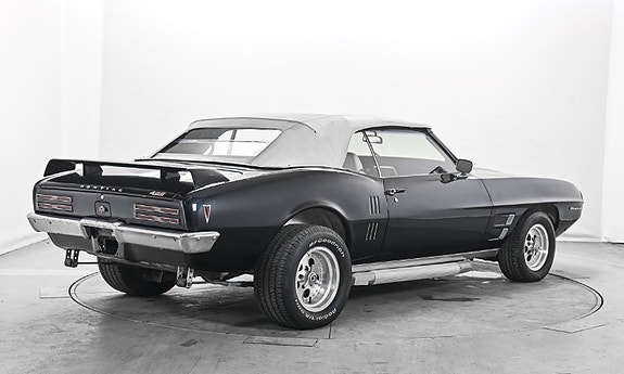 Pontiac Firebird 2 of 22