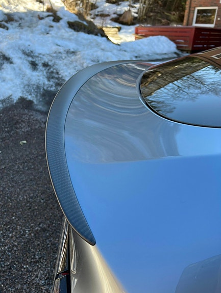 Tesla Model Y 11 of 18