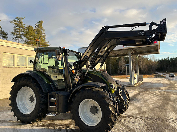 Valtra N175D m/TWIN TRAC 2024, kr 2 090 000,-