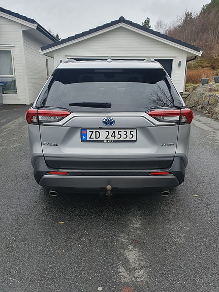 Toyota RAV4 16 of 18