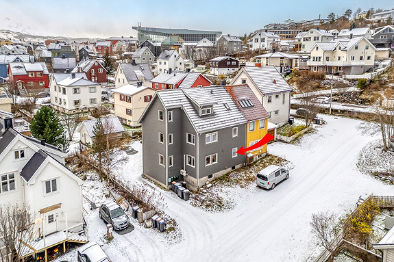 Flott selveierleilighet med sentrumsnær beliggenhet.