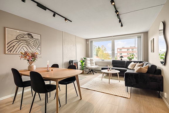 Proaktiv Eiendomsmegling v/Christer A. Pedersen har gleden av å ønske velkommen til Alfred Trønsdals veg 21!