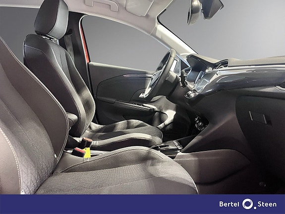 Opel Corsa-e 8 of 17