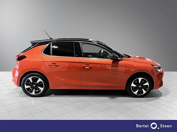 Opel Corsa-e 4 of 17
