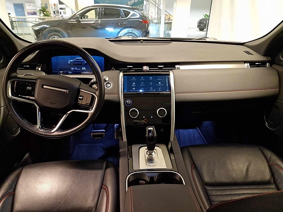 Land Rover Discovery Sport 28 of 30