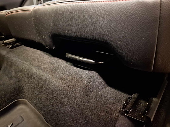 Land Rover Discovery Sport 30 of 30