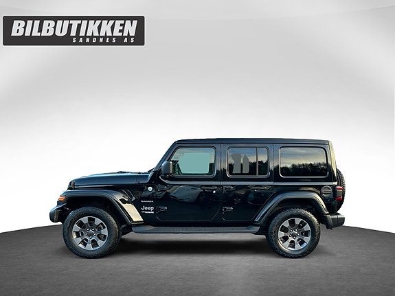 Jeep Wrangler 2 of 5