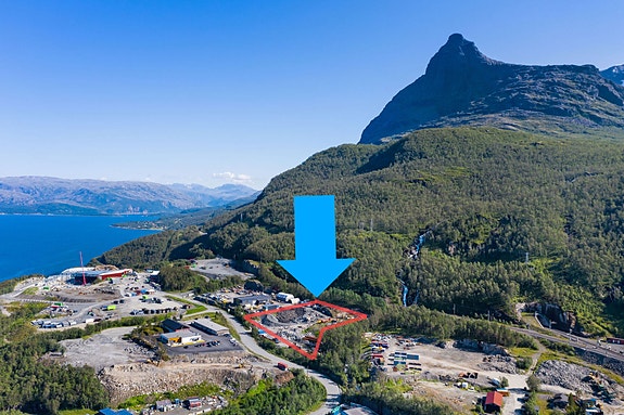 Djupvikveien 18: Omtrentlige grenser