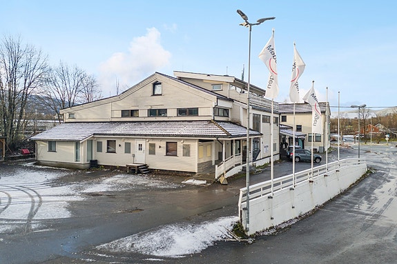 Velkommen til Selforsveien 18. Presentert av EM1 Næringseiendom