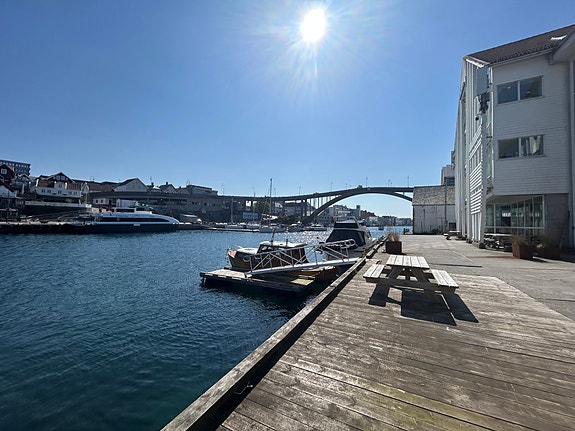 Sundgata 119 - Haugesund - Båtplasser til leie på Risøy, utenfor Deloitte bygget. 4 of 6
