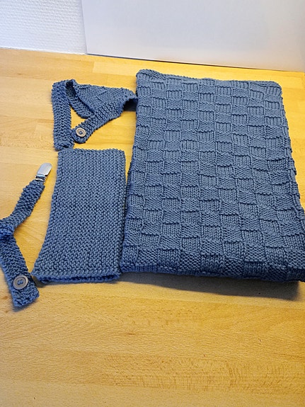 Product image 1 of 4