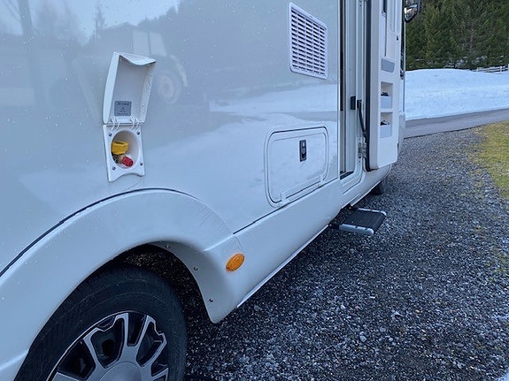 Morelo Morelo Home 78L U/senkeseng -Velhodt -205HK- 8 trinns automatkasse,-luftfjæring bak.Kan ta innbytte 23 of 30