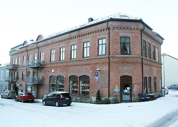 Inngangen til det store lokalet