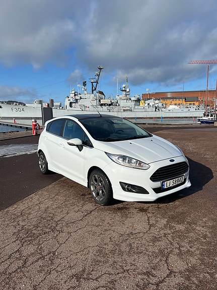 Ford Fiesta 3 of 11
