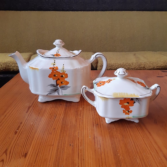Product image 1 of 10