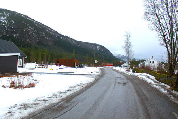 Koseleg nabolag med nyare busetnad