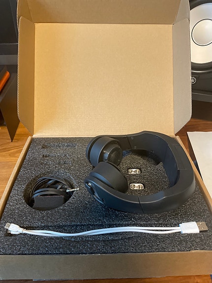 Product image 1 of 4