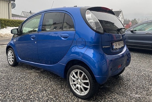 Mitsubishi i-Miev 4 of 11