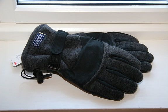 Product image 1 of 2