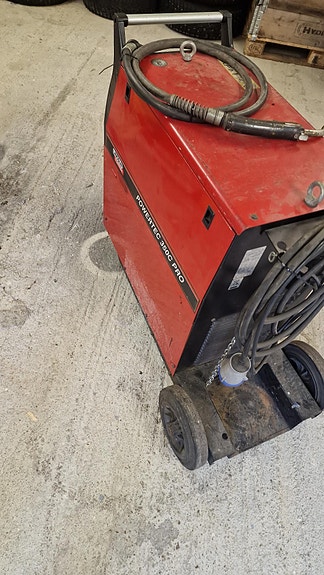 Product image 9 of 9