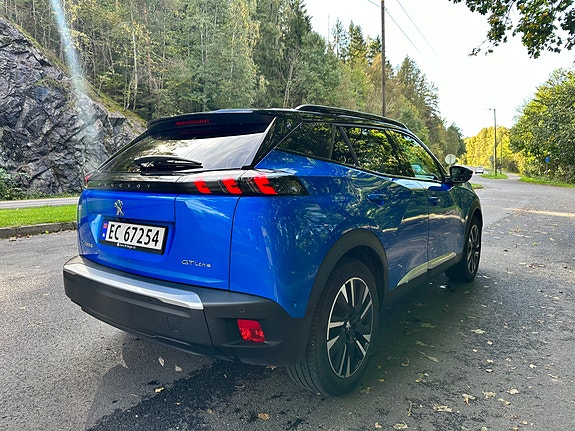 Peugeot 2008 5 of 16