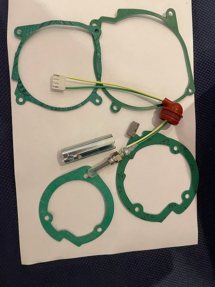 Product image 1 of 3